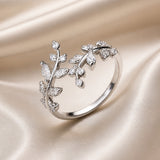 Ring i Hvidguld med Zirkonia
