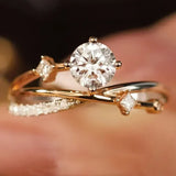 Ring i Hvidguld med Zirkon fra Himlen
