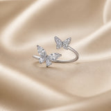 Ring i Hvidguld med To Sommerfugle i Zirkon